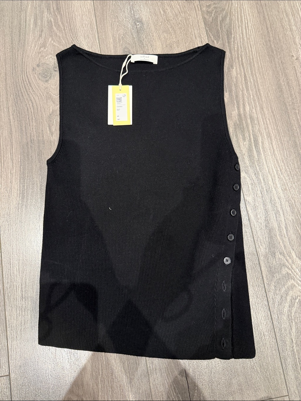 Aritzia Wilfred kindred wonder yarn black Ribbed Sleeveless Tank Side Buttons